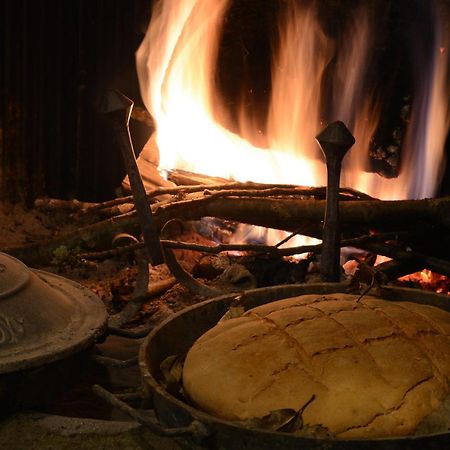 Agriturismo Casa Turchetti Comano  エクステリア 写真