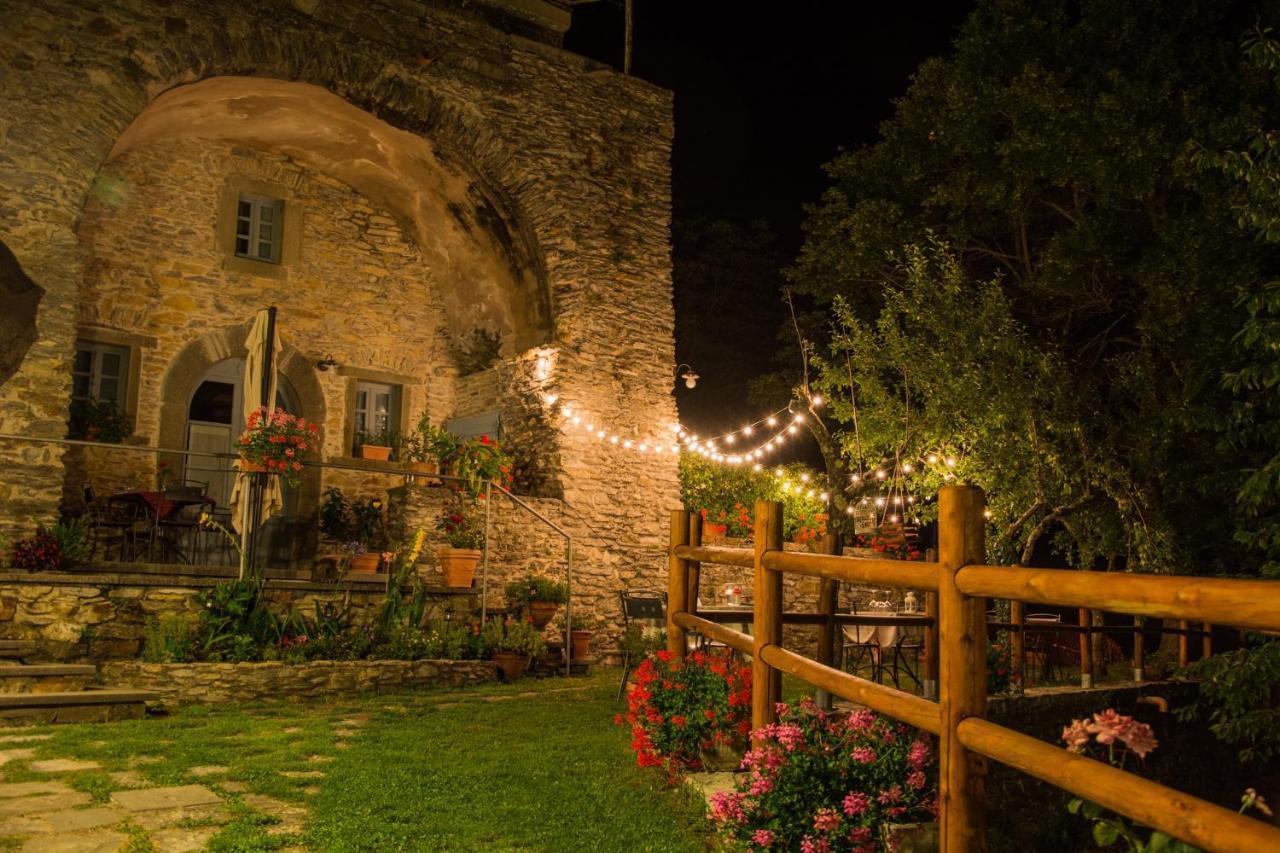 Agriturismo Casa Turchetti Comano  エクステリア 写真