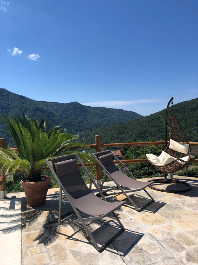 Agriturismo Casa Turchetti Comano  エクステリア 写真