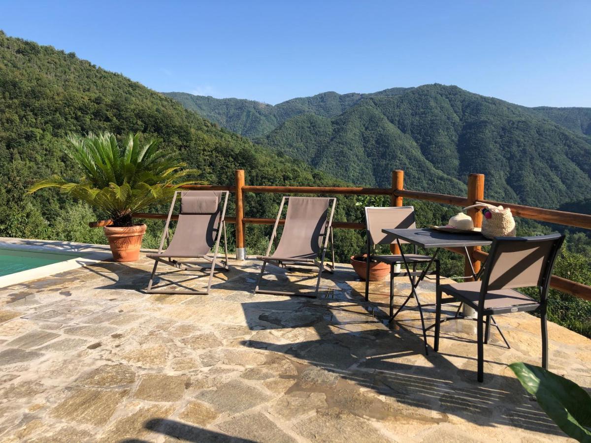 Agriturismo Casa Turchetti Comano  エクステリア 写真