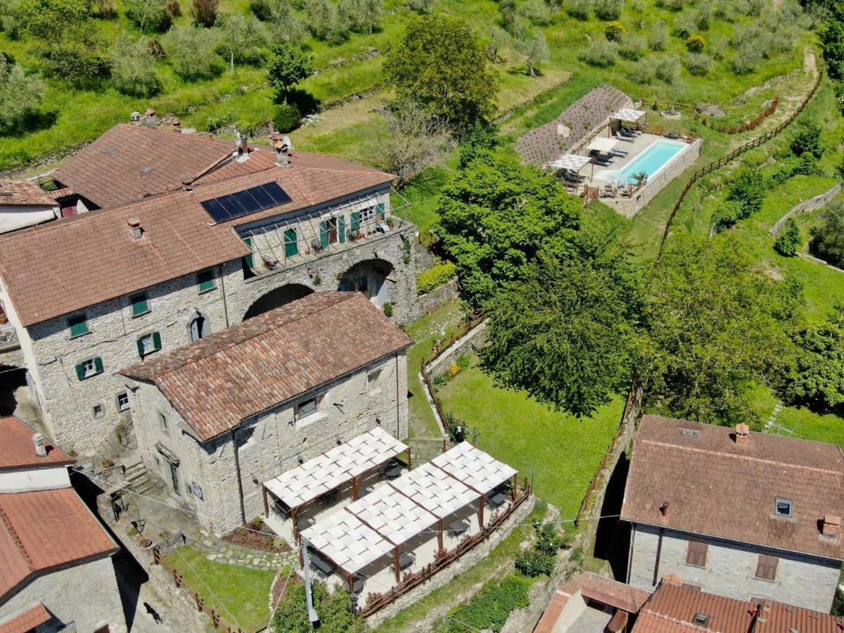 Agriturismo Casa Turchetti Comano  エクステリア 写真
