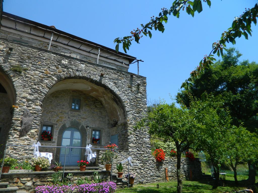 Agriturismo Casa Turchetti Comano  エクステリア 写真