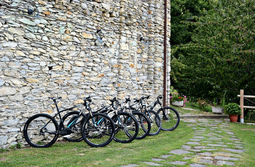 Agriturismo Casa Turchetti Comano  エクステリア 写真