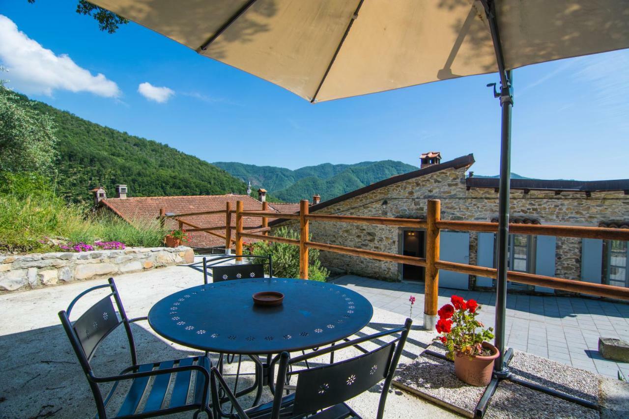 Agriturismo Casa Turchetti Comano  エクステリア 写真