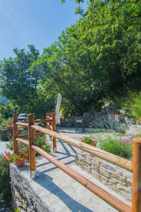 Agriturismo Casa Turchetti Comano  エクステリア 写真